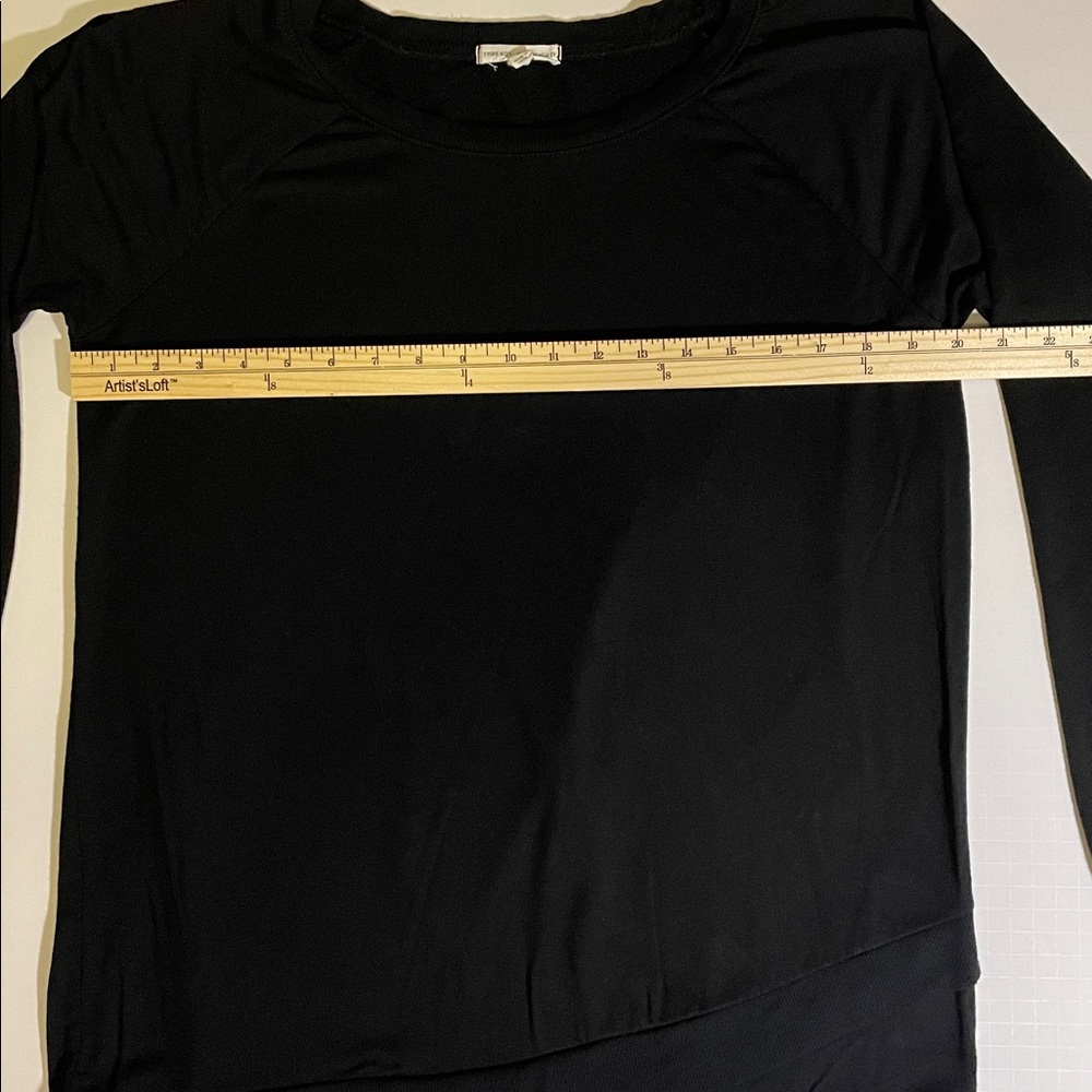 Threads for Thought Black Women's Tunic Knit Top large - Picture 12 of 12